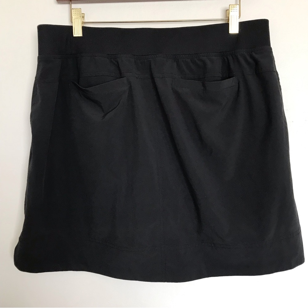 Athleta Black Midtown Skort Size 14 Activewear Casual Travel Tennis Outdoor - Picture 7 of 16